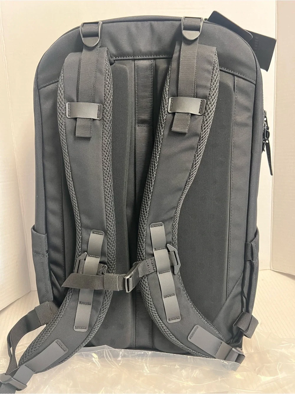 Black Ember Citadel H2 (25L) Backpack Business Bag